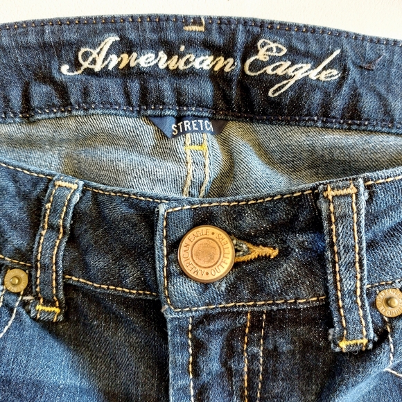 American Eagle boyfriend jeans size 8 - Picture 3 of 11